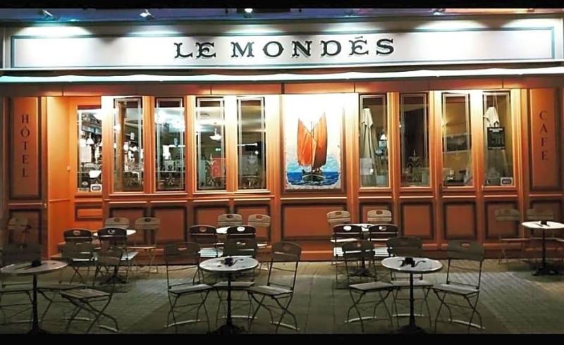Le Mondes image