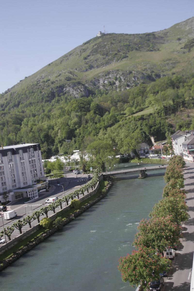 Hotel Sainte Suzanne image