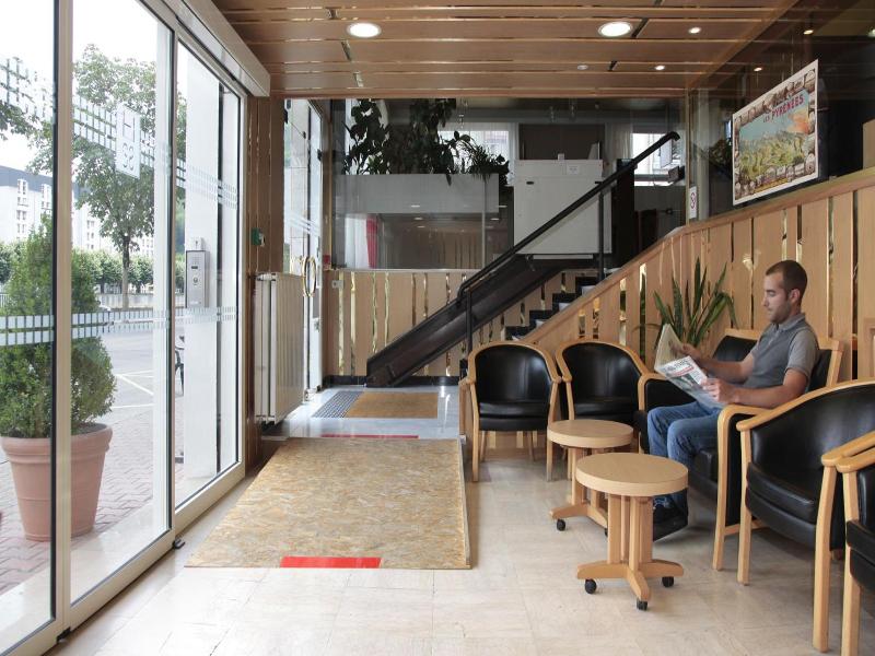 Hotel Sainte Suzanne image