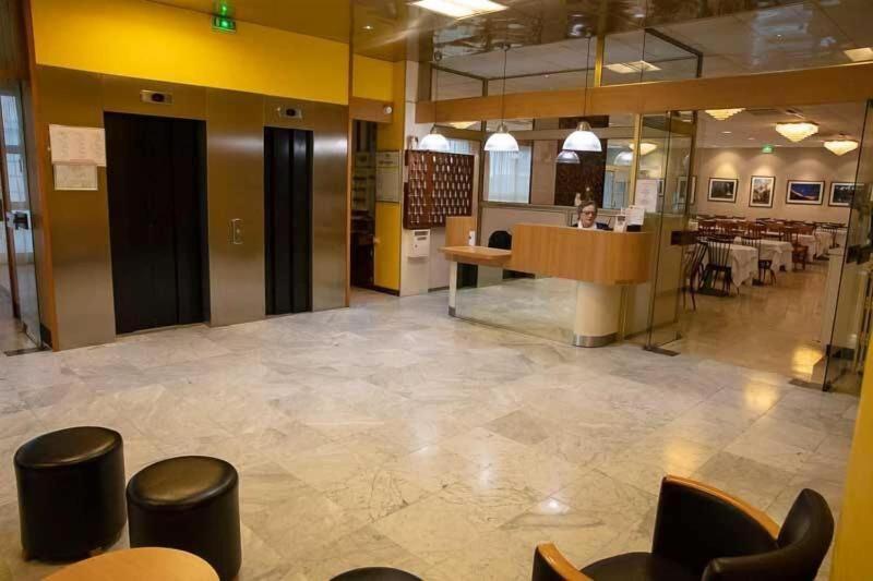 Hotel Sainte Suzanne image