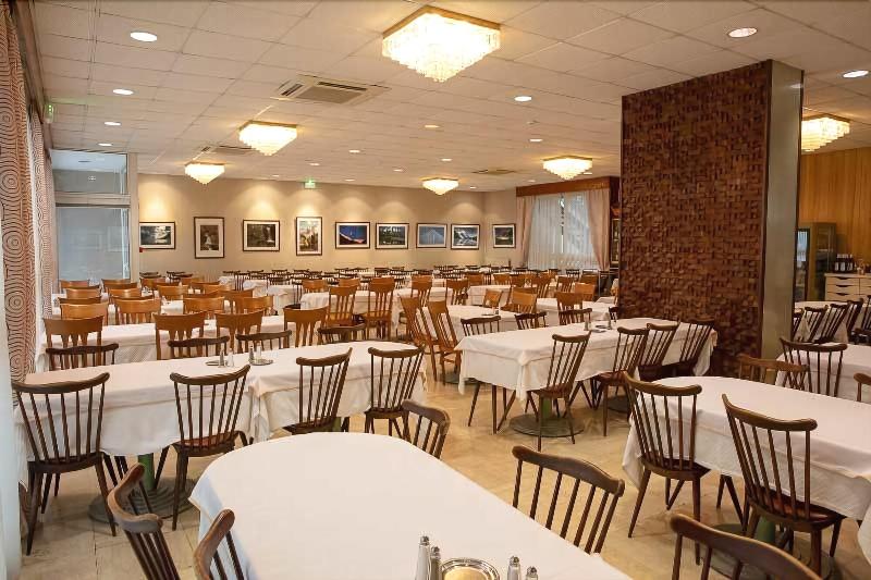 Hotel Sainte Suzanne image
