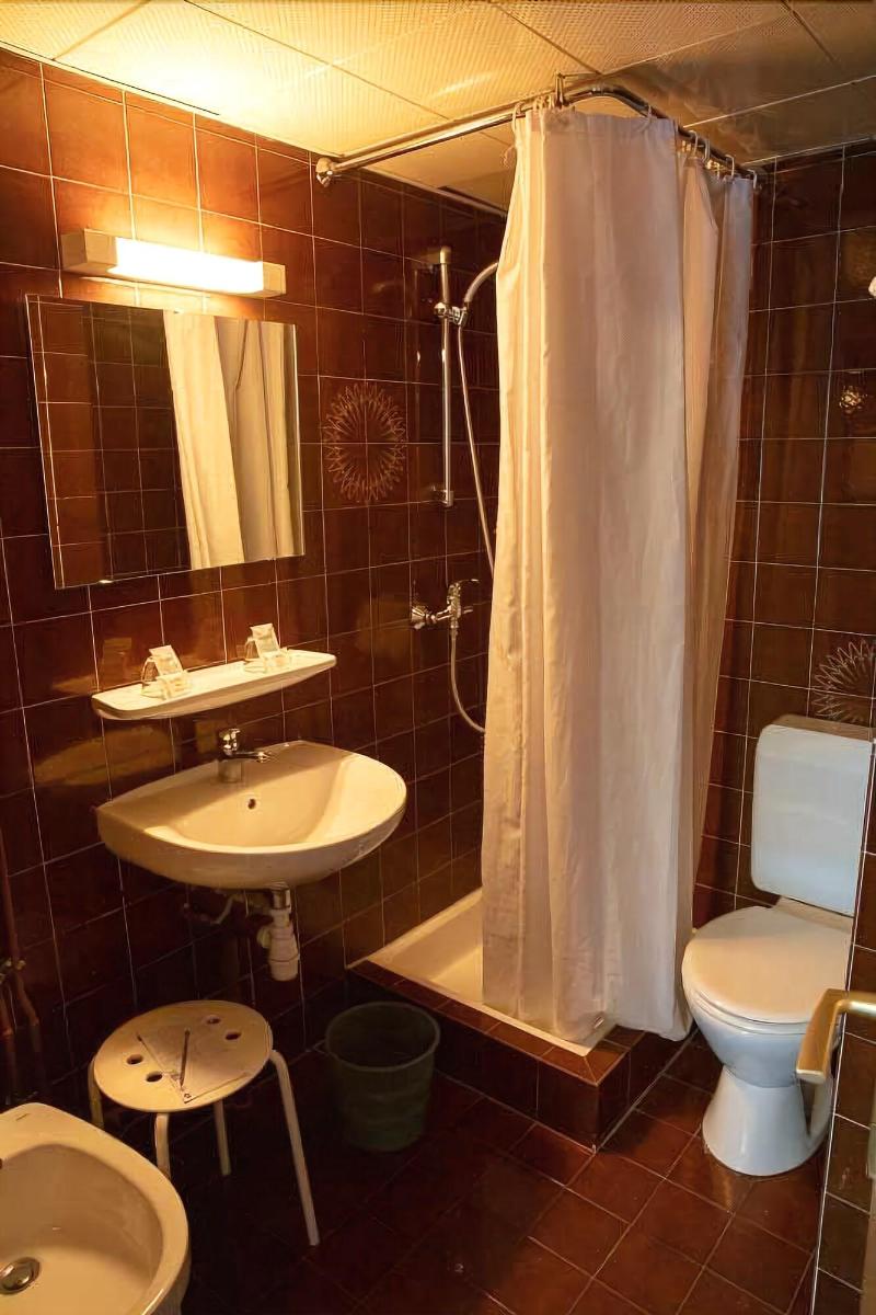 Hotel Sainte Suzanne image