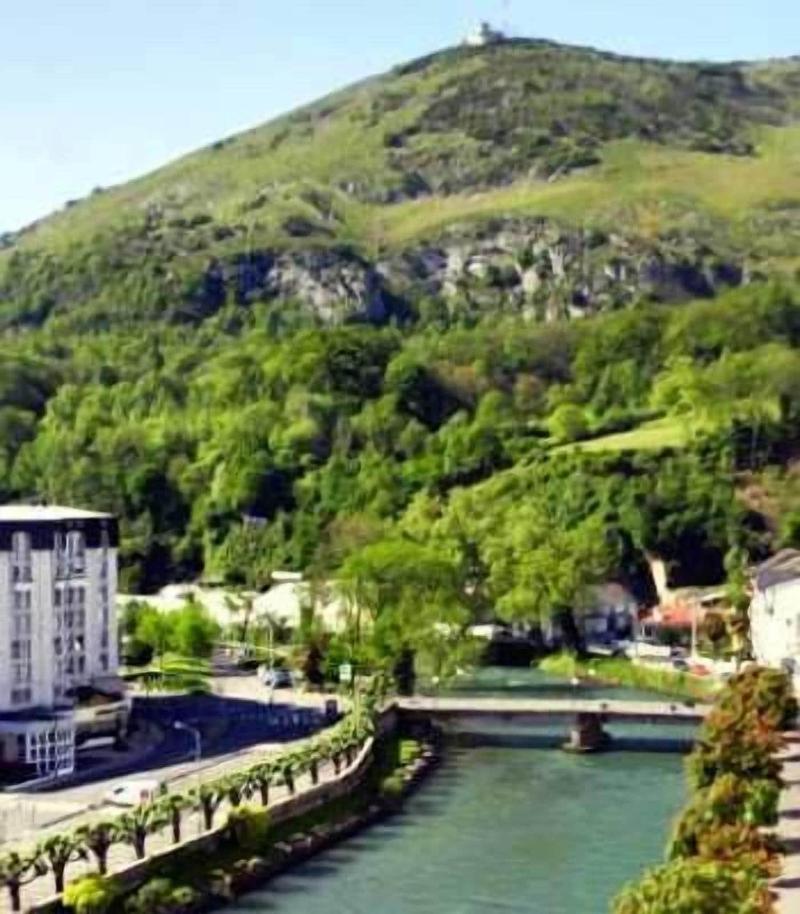 Hotel Sainte Suzanne image
