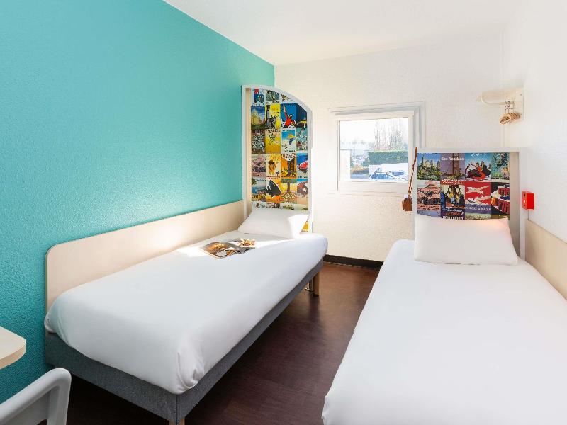 Hotelf1 Saint Nazaire La Baule image