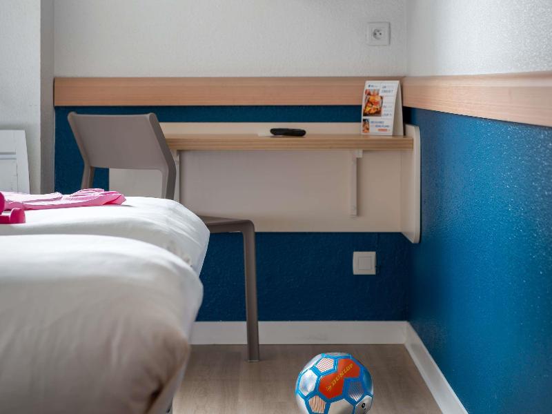 Ibis Budget Caen Mondeville image