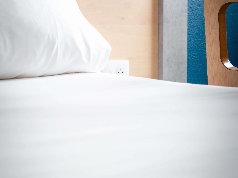 Ibis Budget Caen Mondeville image