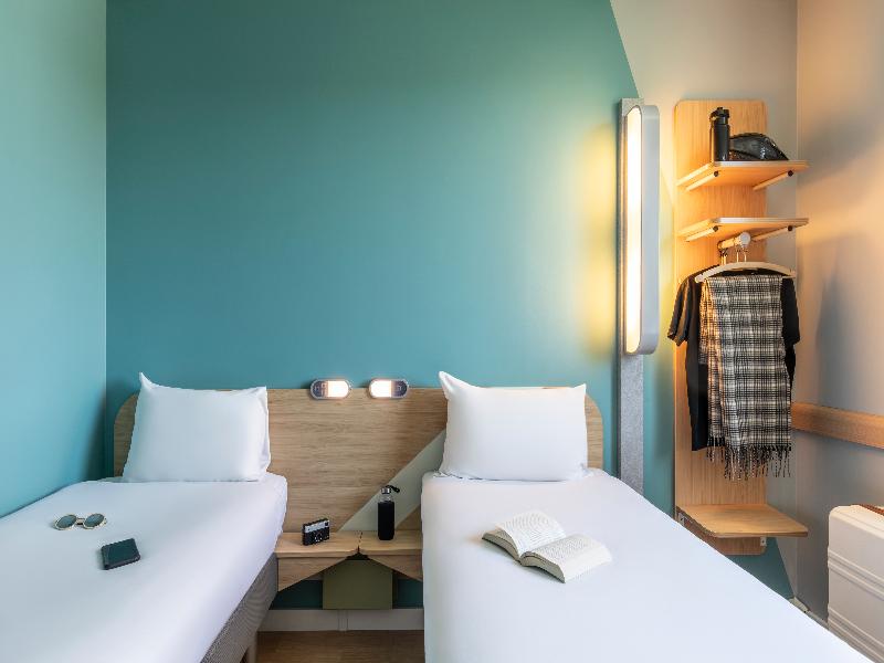 Ibis Budget Saint Quentin En Yvelines Velodrome image