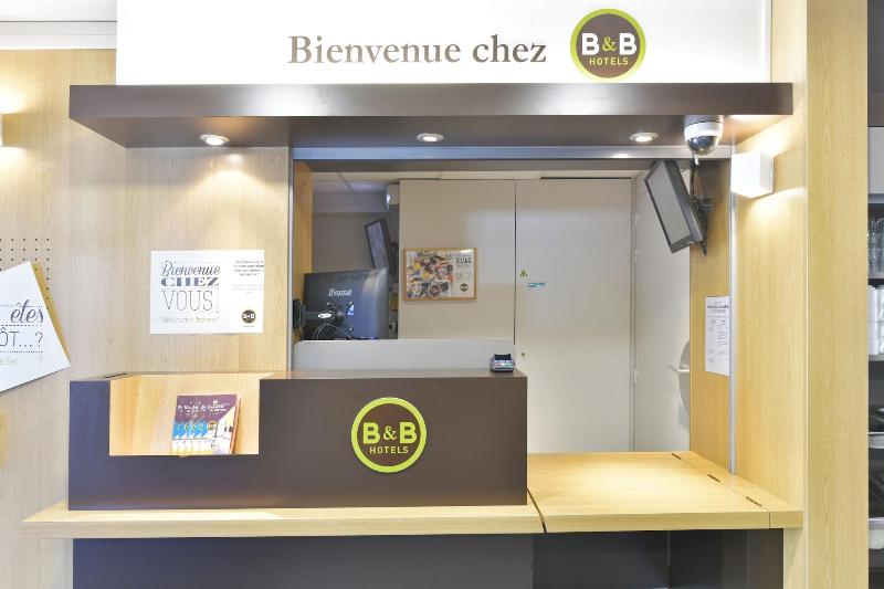 B&B Hotel Clermont Ferrand Le Brezet Aéroport