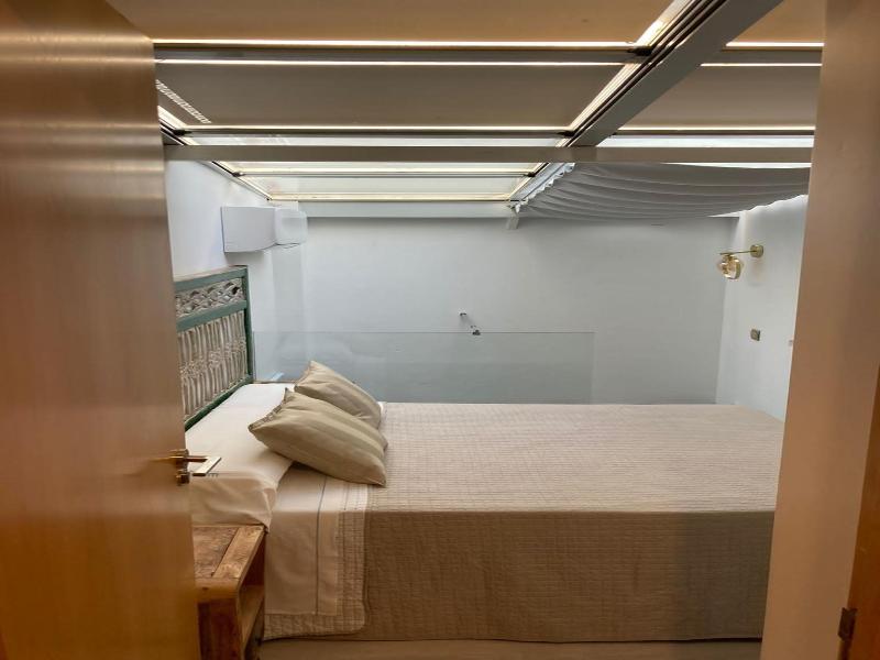 Room Tarifa image