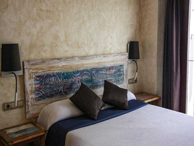 Room Tarifa image