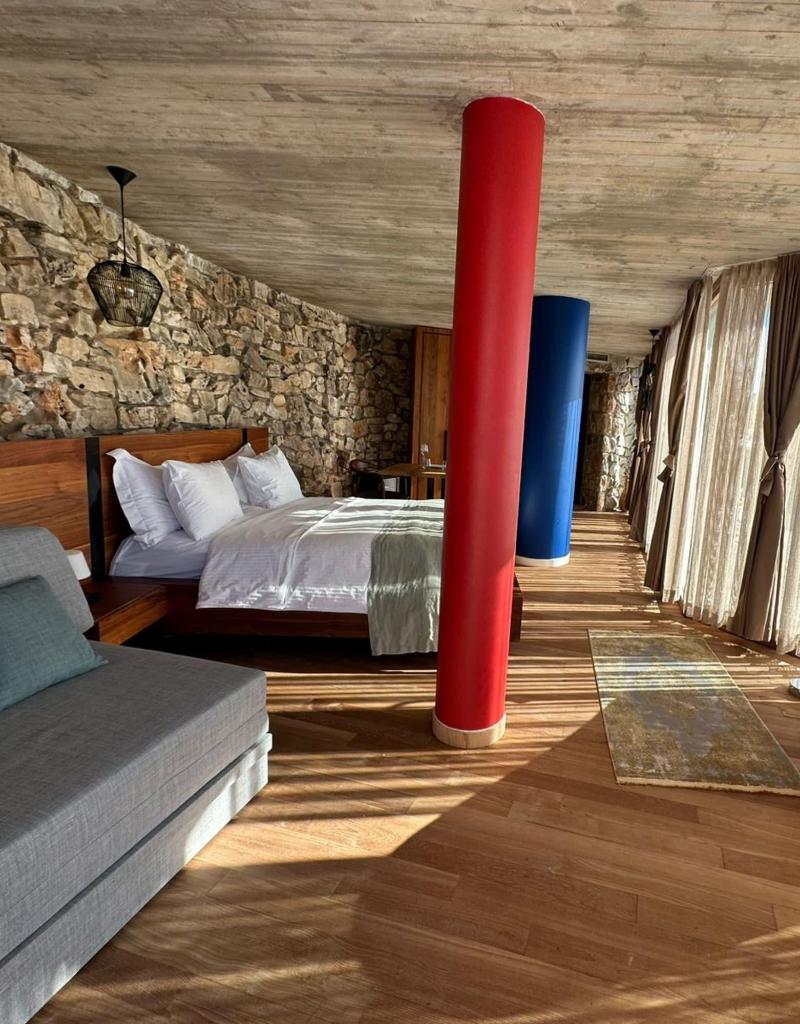 Buzë Boutique Hotel image