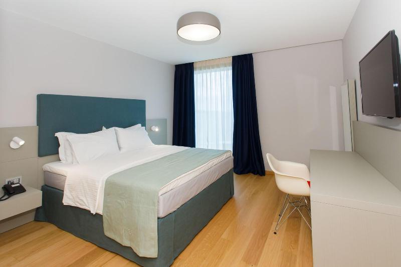 Buzë Boutique Hotel image