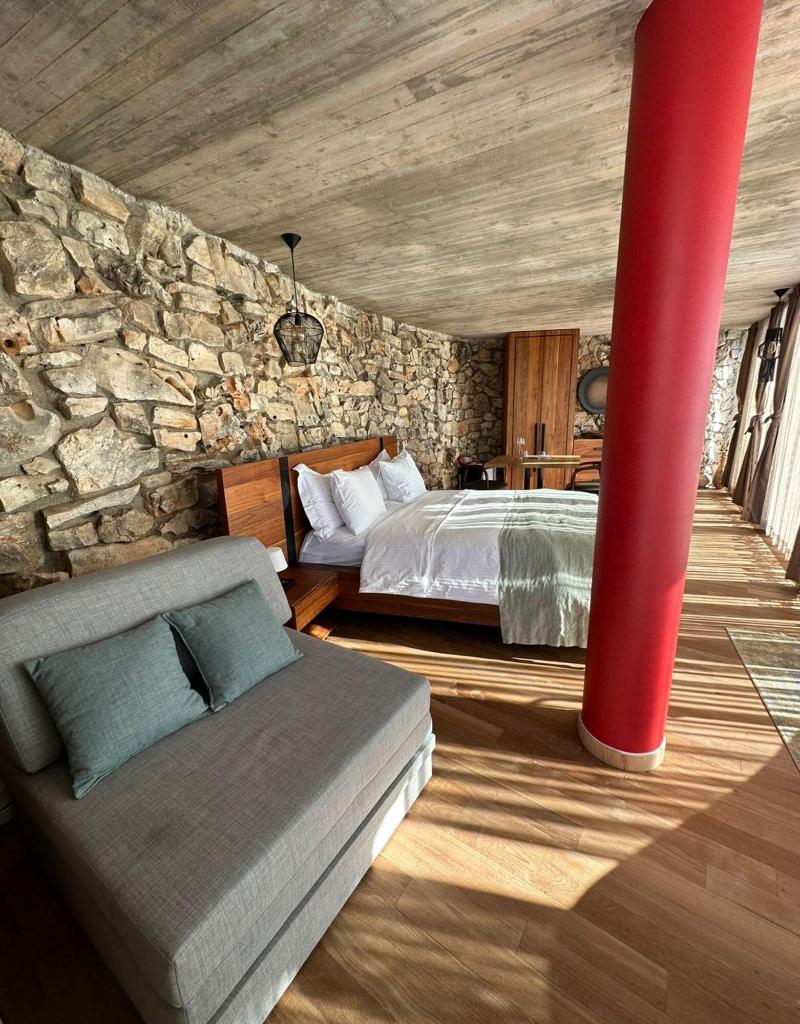 Buzë Boutique Hotel image