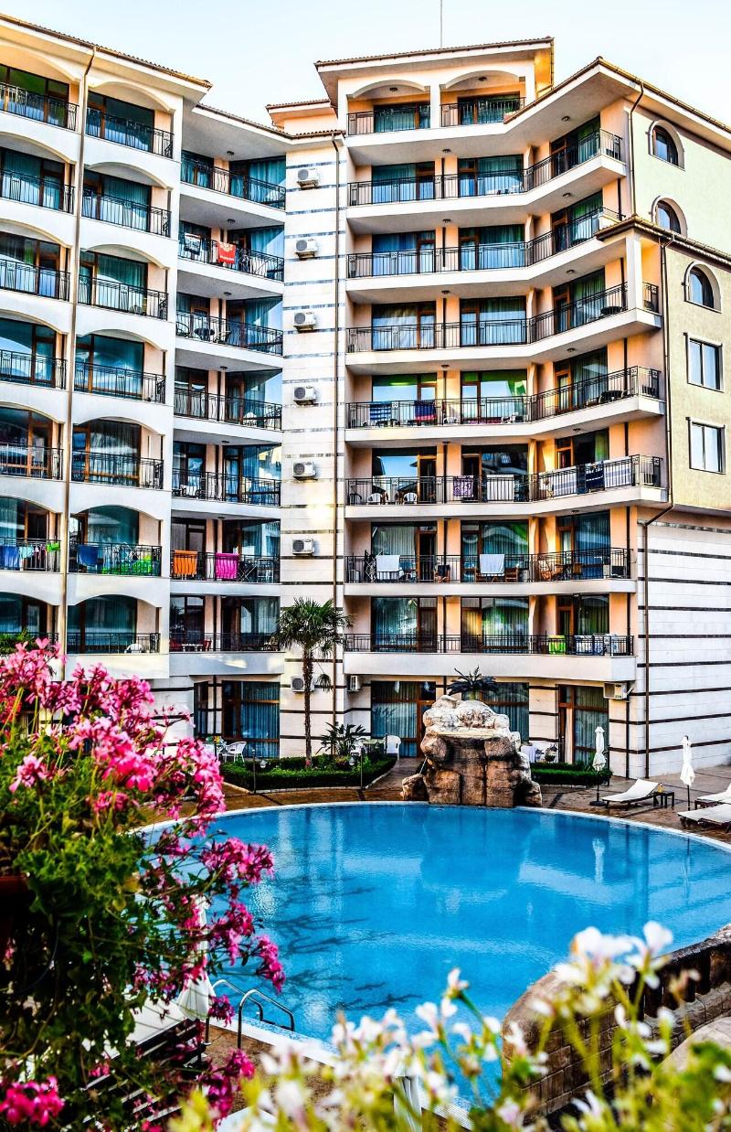Hotel Complex Karolina image