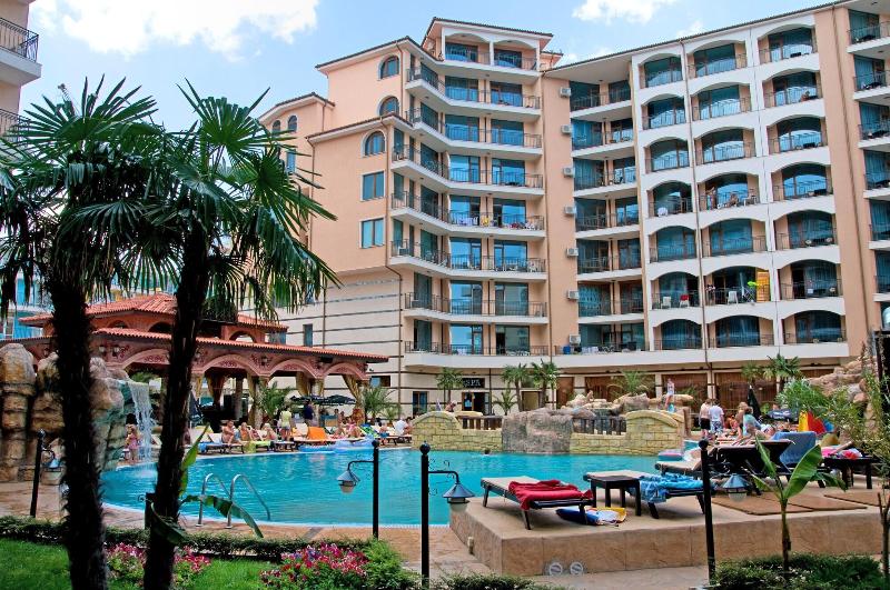 Hotel Complex Karolina image