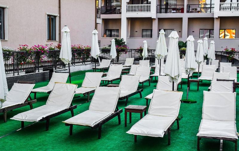 Hotel Complex Karolina image