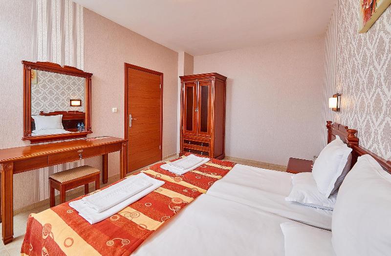Hotel Complex Karolina image