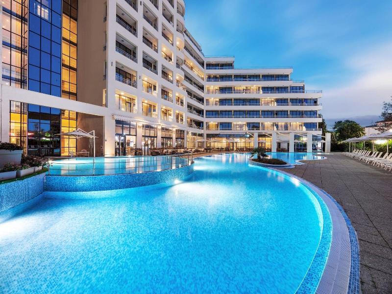 Hotel Globus - Half Board image