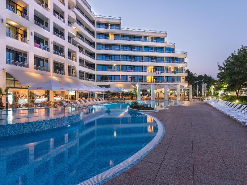 Hotel Globus - Half Board image