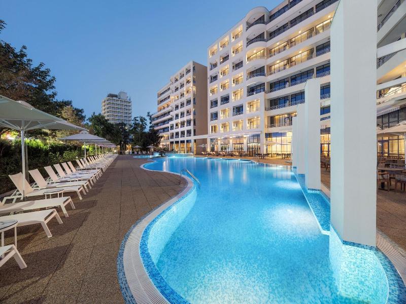 Hotel Globus - Half Board image