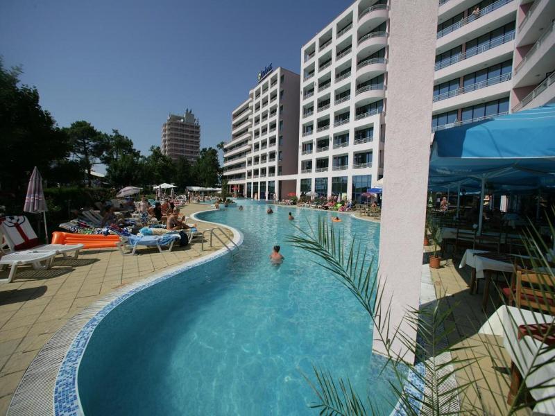 Hotel Globus - Half Board image