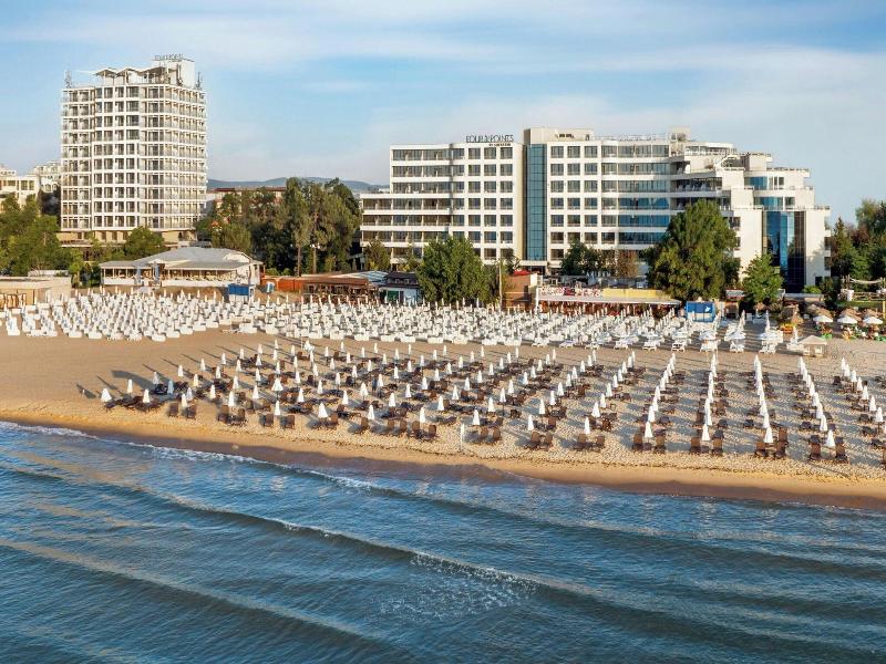 Hotel Globus - Half Board image
