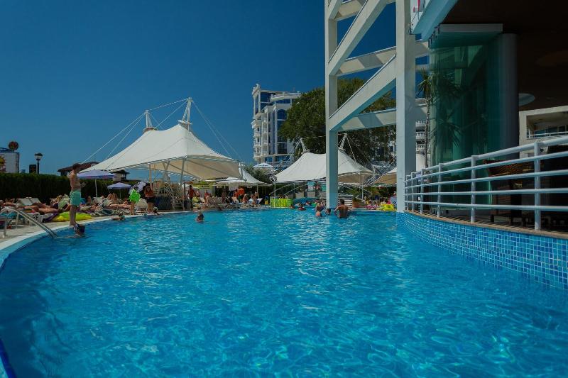 Effect Grand Victoria Hotel image