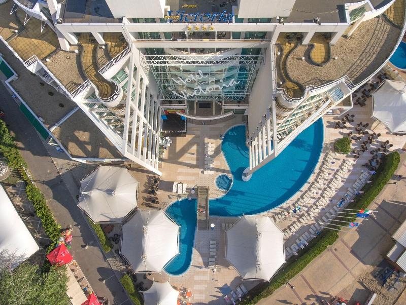 Effect Grand Victoria Hotel image