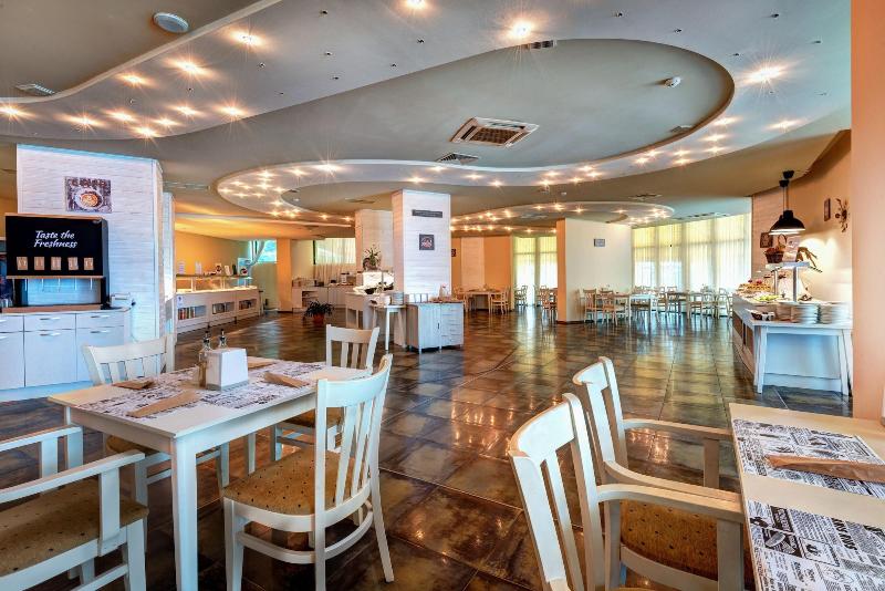 Palm Beach Hotel- All Inclusive image