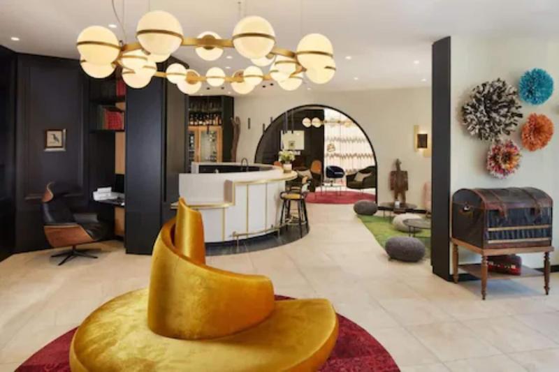 Hotel Les Nomades image