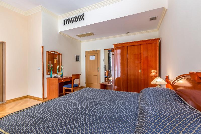 Hotel Galeb image