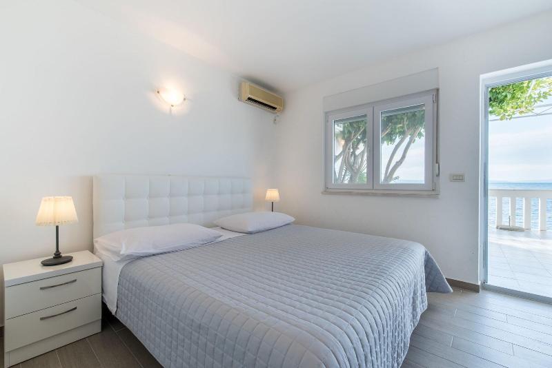 Villa Zanic image