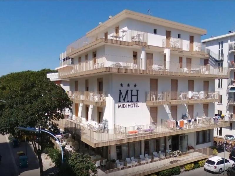 Hotel Midi — general view