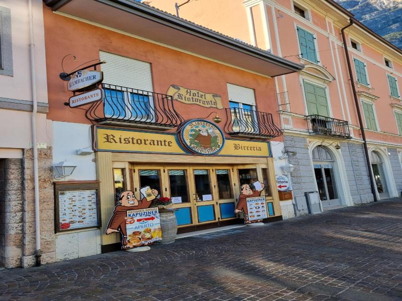 Vittoria image