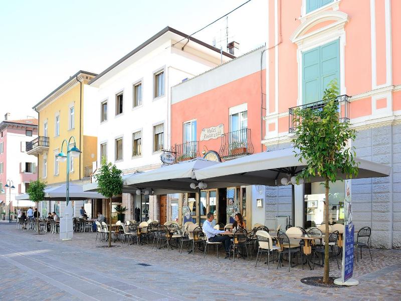 Vittoria image
