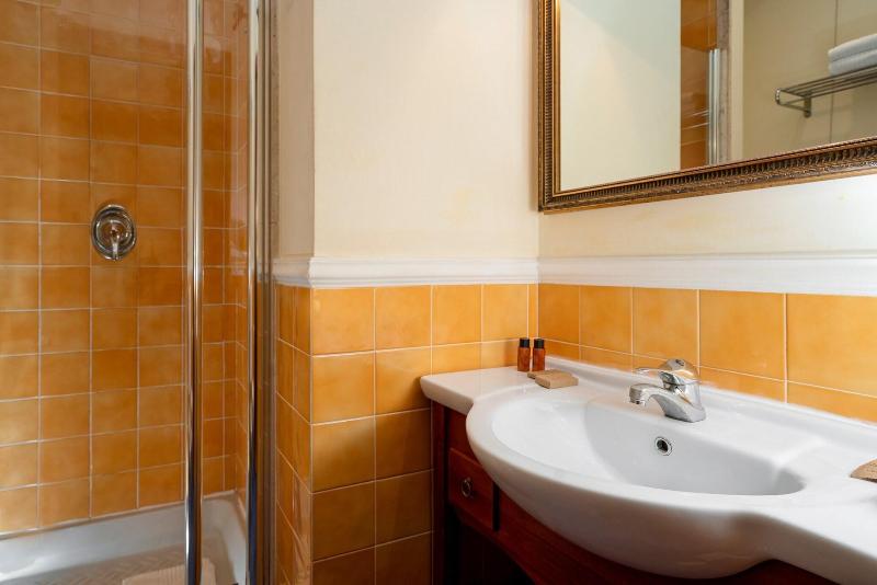 Hotel Oceania image