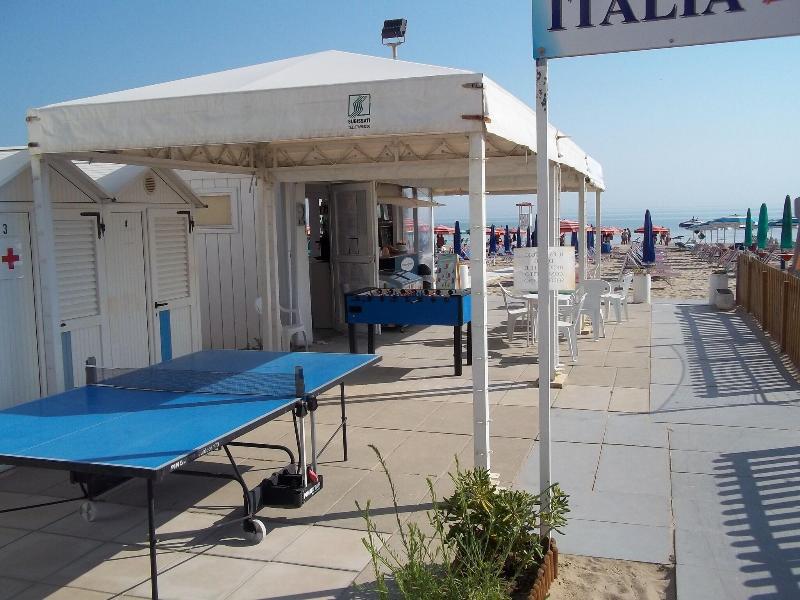 Hotel Italia image