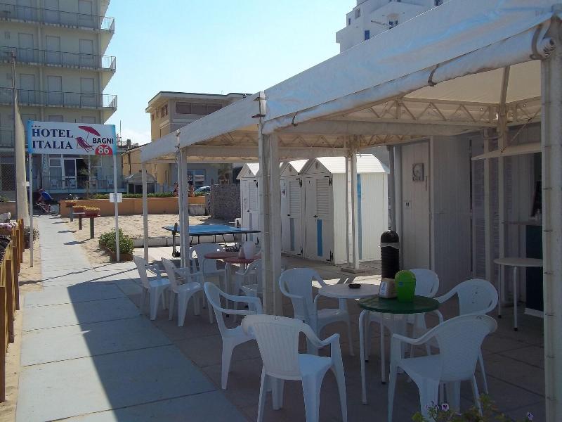 Hotel Italia image