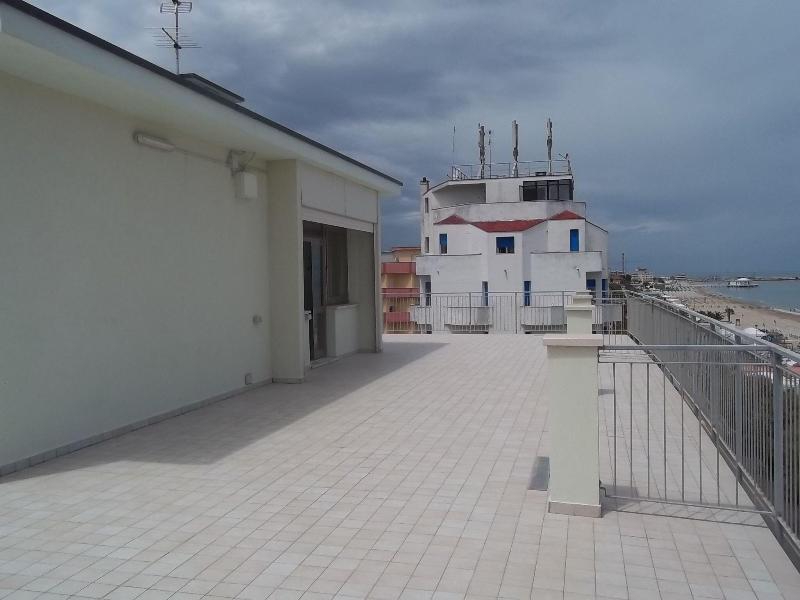 Hotel Italia image