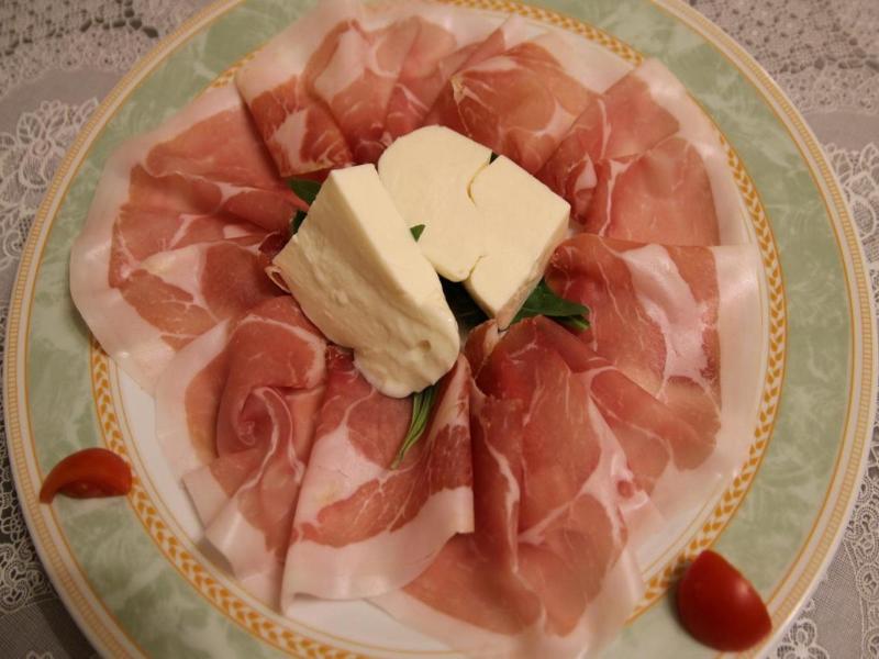Il Nido image