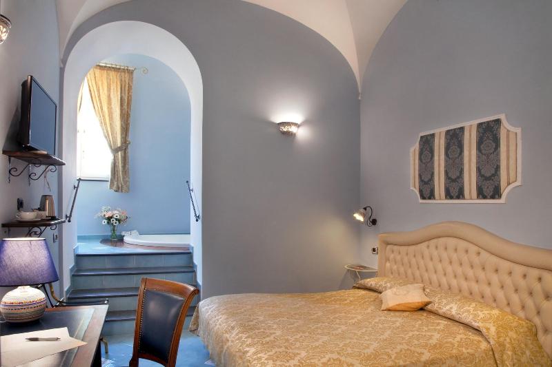 L'Antico Convitto image