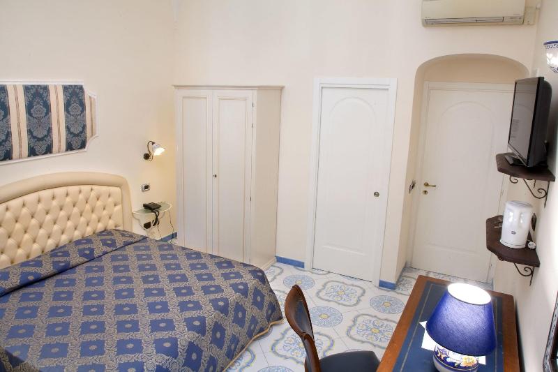 L'Antico Convitto image