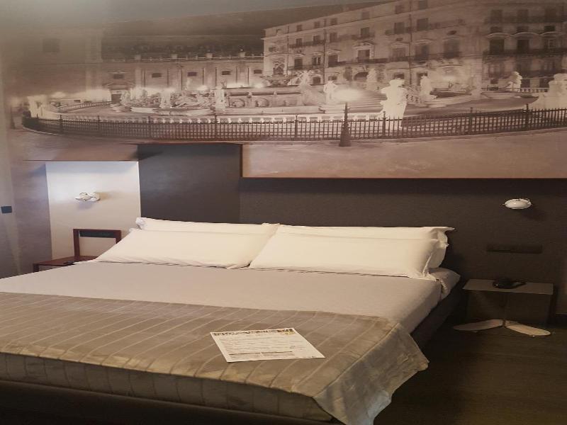 Alma Hotel image