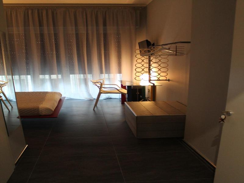 Alma Hotel image