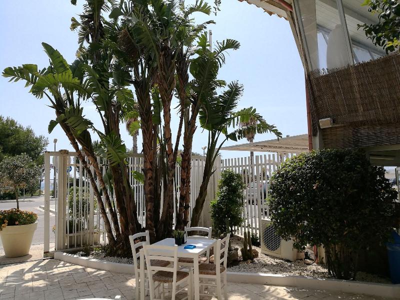 Hotel Baia Del Sole image