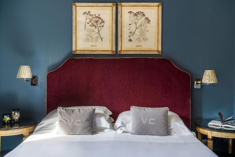 Villa Carlotta image