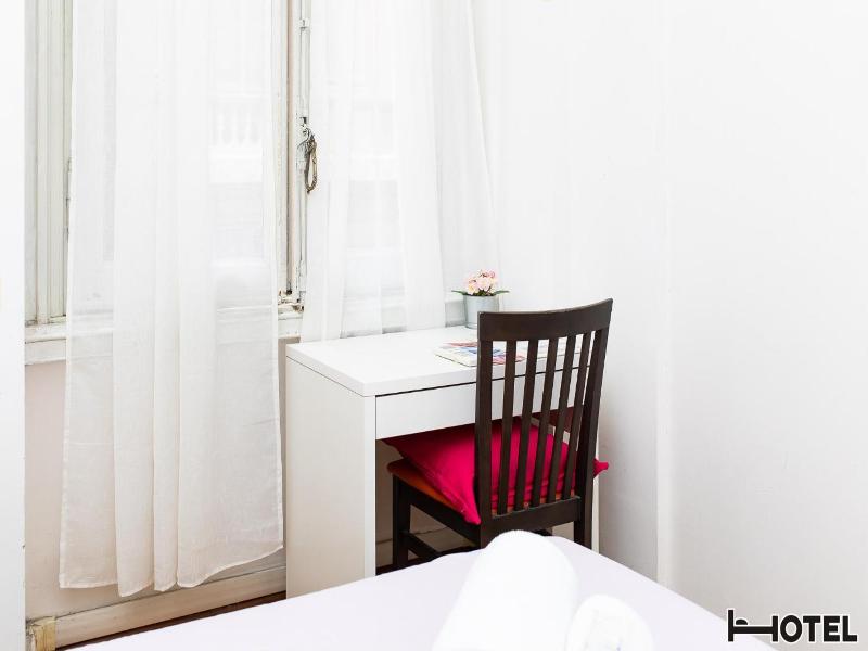 Hotel Youri Il Magnifico image
