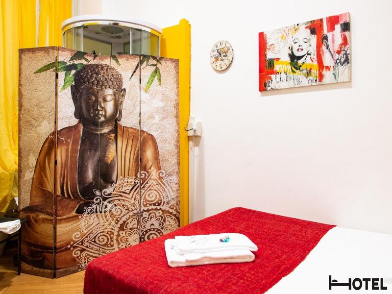 Hotel Youri Il Magnifico image
