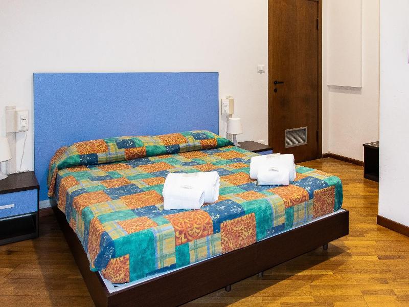 Hotel Youri Il Magnifico image
