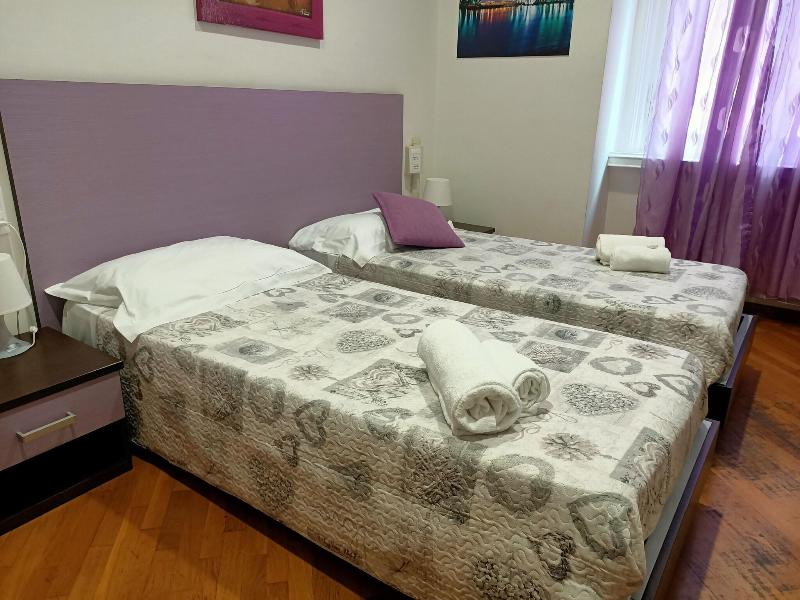 Hotel Youri Il Magnifico image